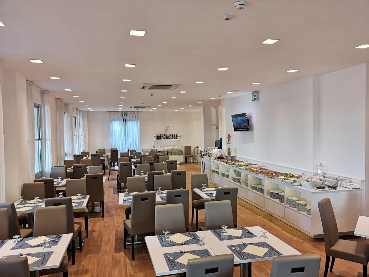 Hb Hotels Orchidea Blu Ріміні Екстер'єр фото