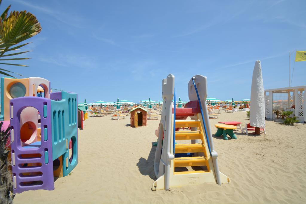 Hb Hotels Orchidea Blu Ріміні Екстер'єр фото